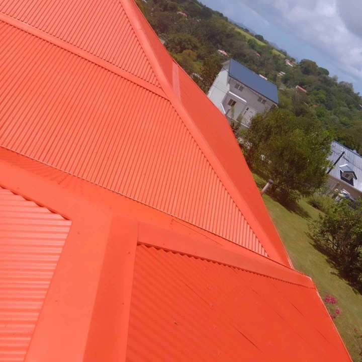 Peinture toiture en Martinique